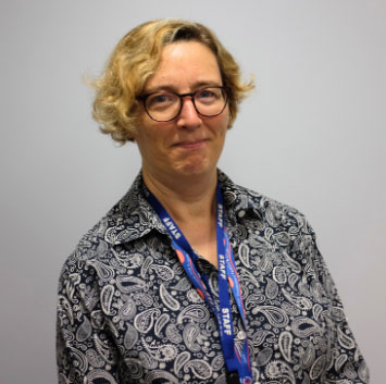 Headshot of Anne Edwards