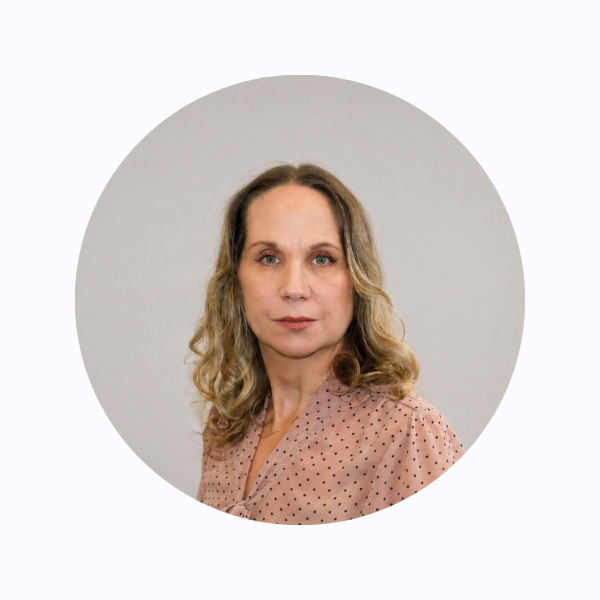 Headshot of Divna Haslam